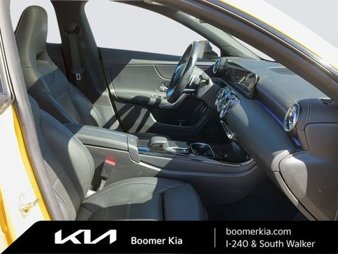 Used 2023 Mercedes-Benz CLA 250 image 11