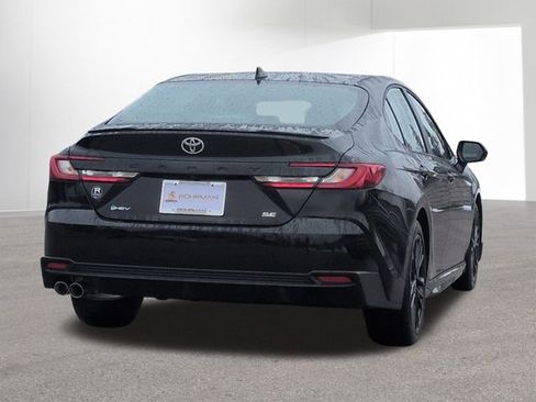 Certified 2026 Toyota Camry SE image 5