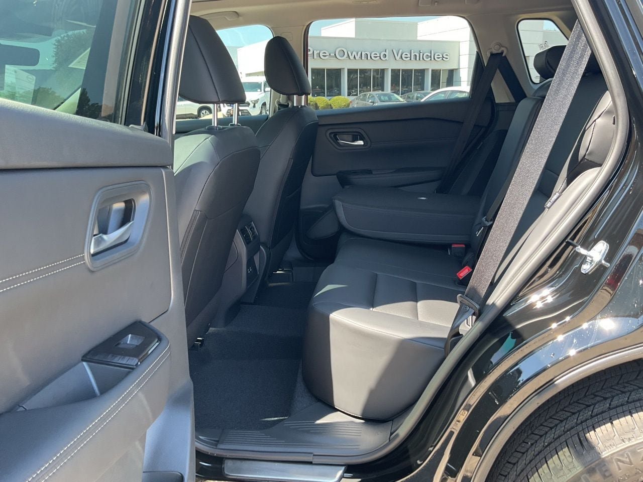 New 2026 Nissan Rogue Dark Armor FWD image 11