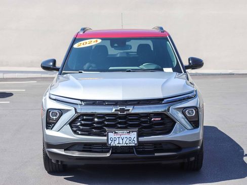 Used 2024 Chevrolet TrailBlazer RS w/ Convenience Package FWD image 2