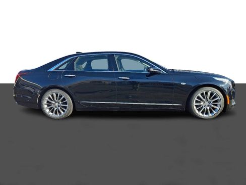 Used 2018 Cadillac CT6 Luxury image 7