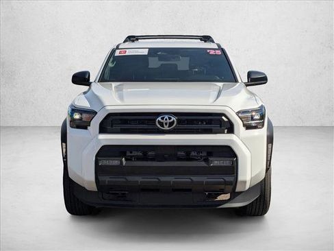 Certified 2025 Toyota 4Runner SR5 image 3