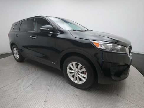Used 2019 Kia Sorento AWD image 10