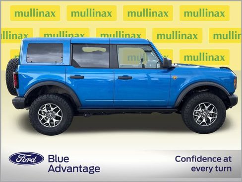 Certified 2025 Ford Bronco Badlands AWD/4WD image 2
