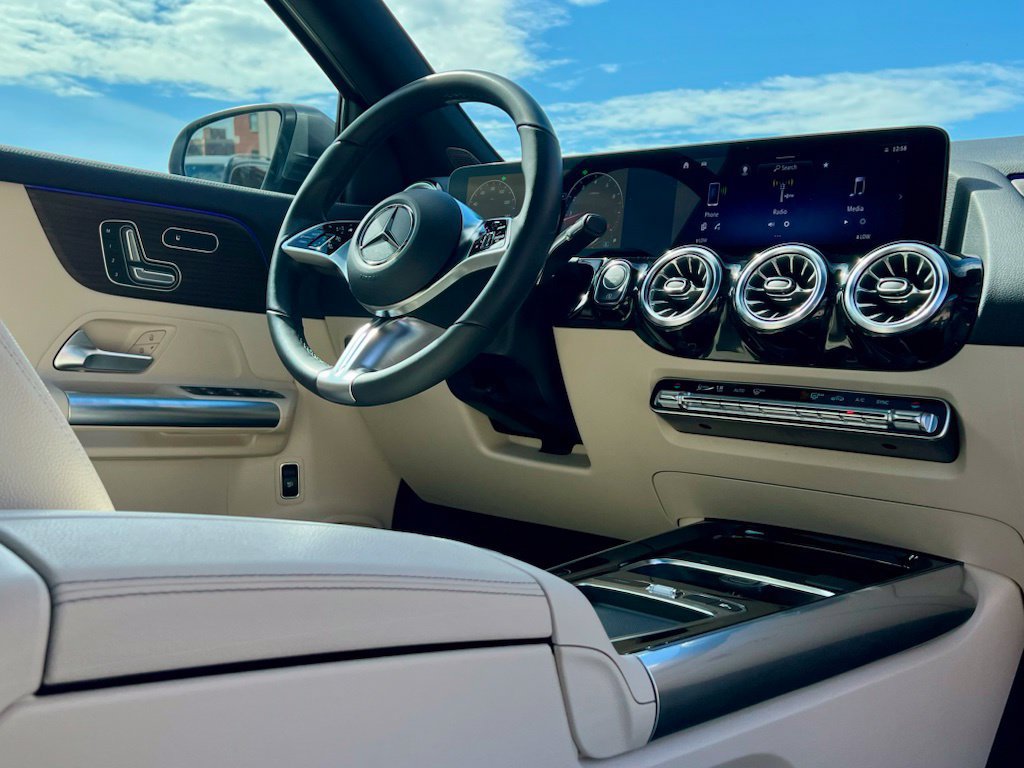 Certified 2026 Mercedes-Benz GLA 250 4MATIC image 15