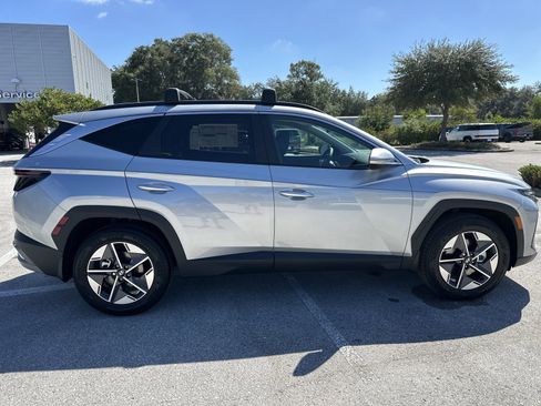 New 2026 Hyundai Tucson SEL image 2