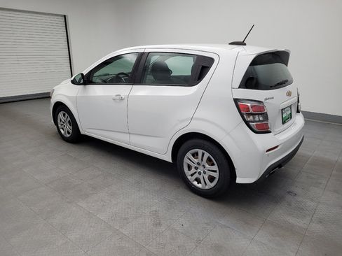 Used 2020 Chevrolet Sonic LT image 3