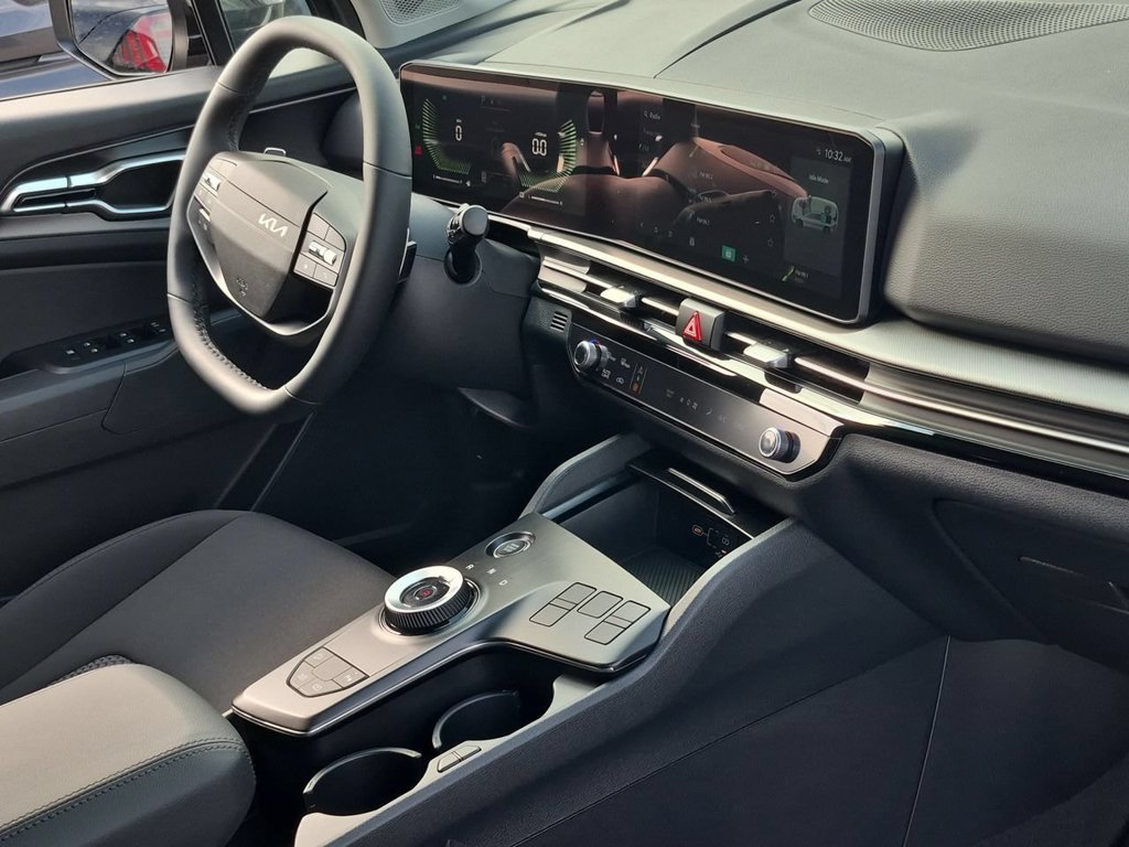 New 2027 Kia Sportage LX FWD image 29