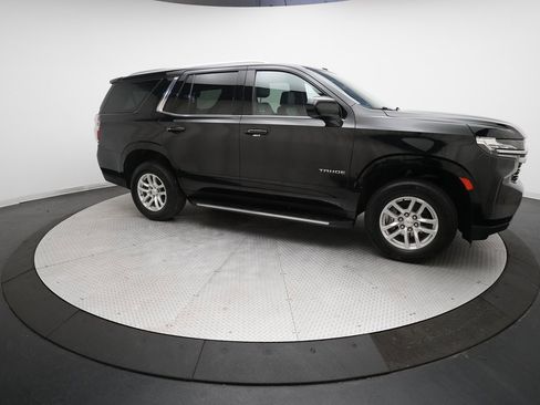 Used 2024 Chevrolet Tahoe LT image 13