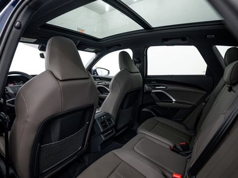 New 2025 Audi Q5 Premium Plus image 19
