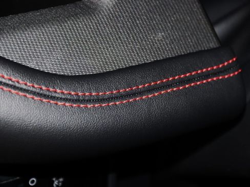 Used 2025 Ford Explorer ST-Line w/ Premium Package image 35