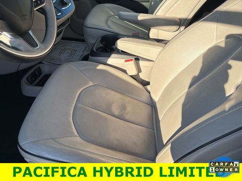Used 2018 Chrysler Pacifica Limited w/ Advanced Safetytec Group image 10