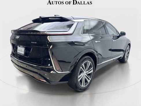 Used 2024 Cadillac Lyriq Luxury RWD image 6