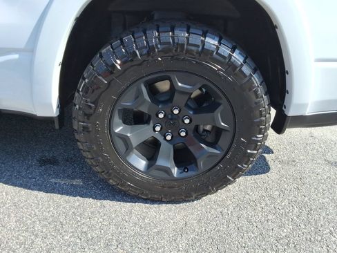 Used 2026 RAM 1500 Big Horn AWD/4WD image 14