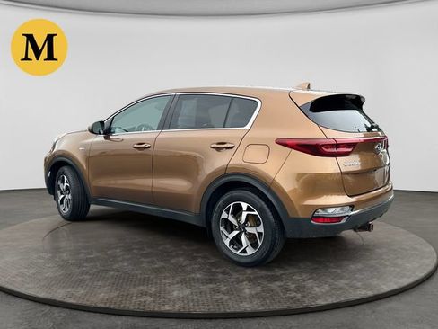 Used 2020 Kia Sportage LX AWD/4WD image 3