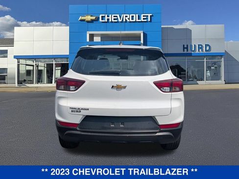 Used 2023 Chevrolet TrailBlazer LS FWD image 5