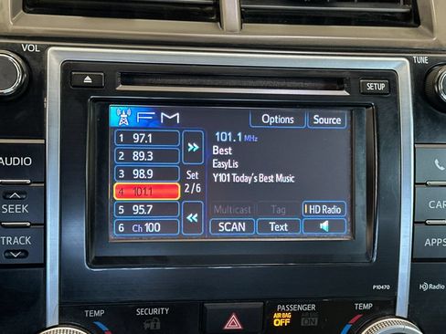 Used 2014 Toyota Camry XLE w/ Leather Package FWD image 19