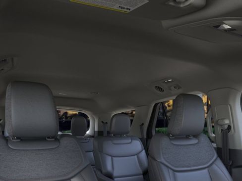 New 2026 Ford Explorer Active w/ Active Comfort Package RWD image 22