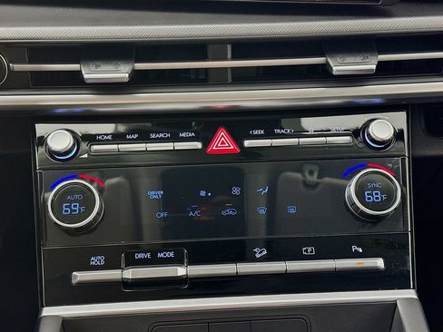New 2026 Hyundai Santa Fe SE FWD image 15