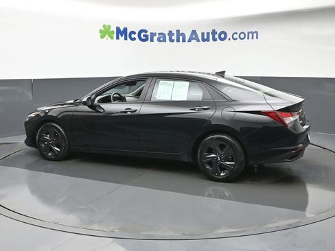 Certified 2023 Hyundai Elantra SEL FWD image 18