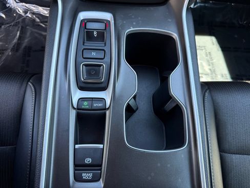 Used 2019 Honda Accord Sport image 18