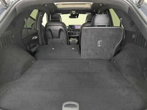 Used 2023 Genesis GV70 2.5T w/ Sport Prestige Package image 26