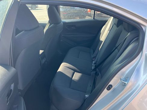 Used 2025 Toyota Corolla LE FWD image 8