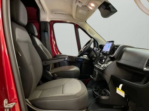 Used 2025 RAM ProMaster 1500 w/ Quick Order Package 22G SLT FWD image 13