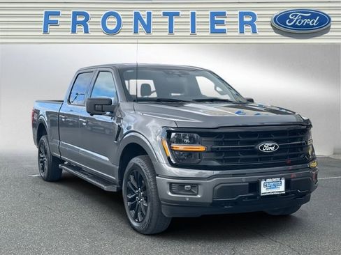 Used 2025 Ford F150 XLT w/ Equipment Group 302A MID image 8