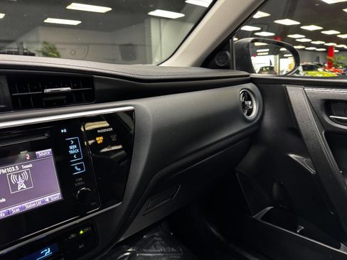 Used 2017 Toyota Corolla LE image 25