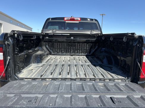 Used 2023 GMC Canyon AT4 w/ AT4 Premium Package image 12