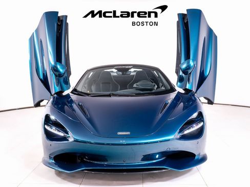 Used 2025 McLaren 750S Spider image 11