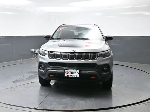 Used 2022 Jeep Compass Trailhawk w/ Trailhawk Elite Group image 7