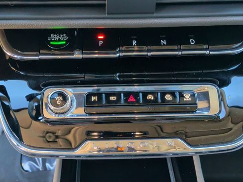 Used 2024 Lincoln Corsair Reserve w/ Equipment Group 201A image 26