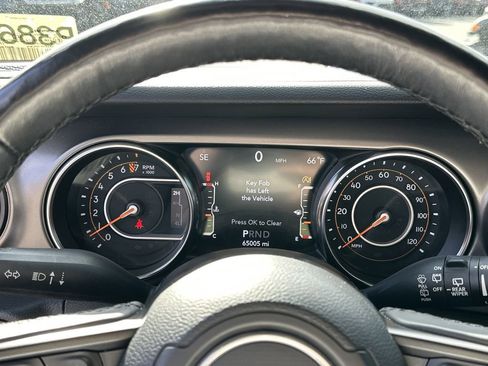 Certified 2022 Jeep Wrangler Unlimited Sport image 13