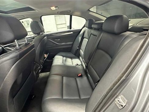 Used 2015 BMW 528i Sedan image 18