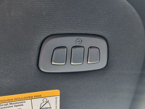 Used 2020 Ford Expedition Limited w/ Equipment Group 301A image 13