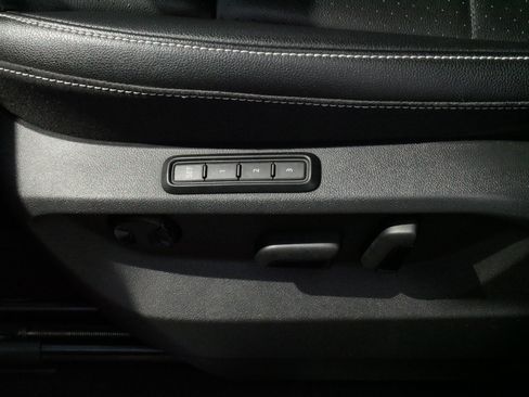 Certified 2023 Volkswagen Atlas SEL AWD/4WD image 20