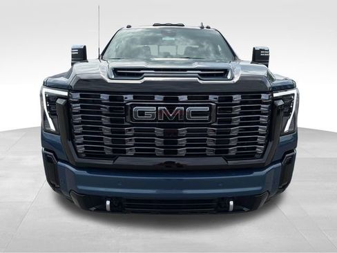 New 2026 GMC Sierra 2500 Denali Ultimate AWD/4WD image 2