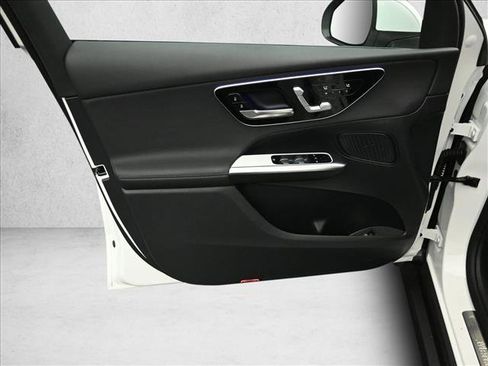 Certified 2026 Mercedes-Benz GLC 300 4MATIC image 18