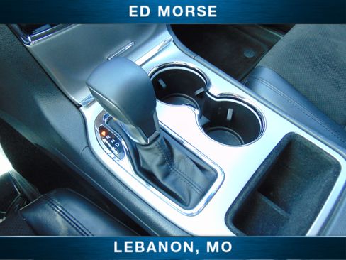 Used 2019 Jeep Grand Cherokee Altitude image 26