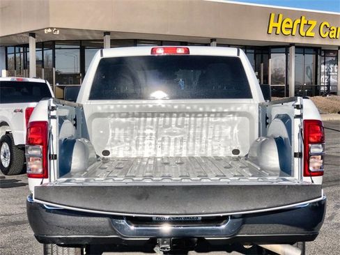 Used 2024 RAM 2500 Big Horn image 22