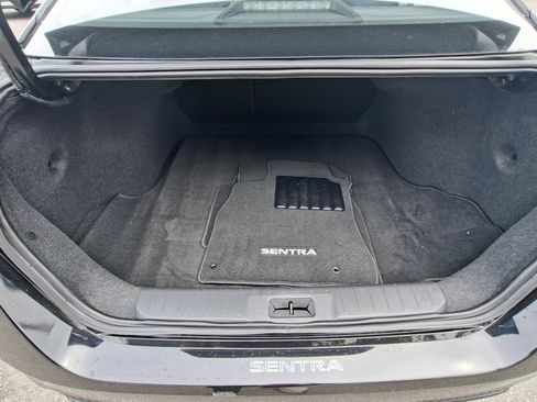 Used 2023 Nissan Sentra SV FWD image 21