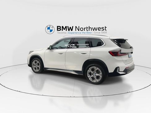 Used 2025 BMW X1 xDrive28i AWD/4WD image 12