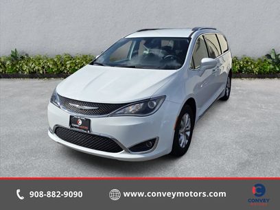 Used 2018 Chrysler Pacifica Touring-L
