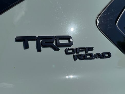 Used 2025 Toyota Sequoia Platinum w/ TRD Off-Road Package AWD/4WD image 8