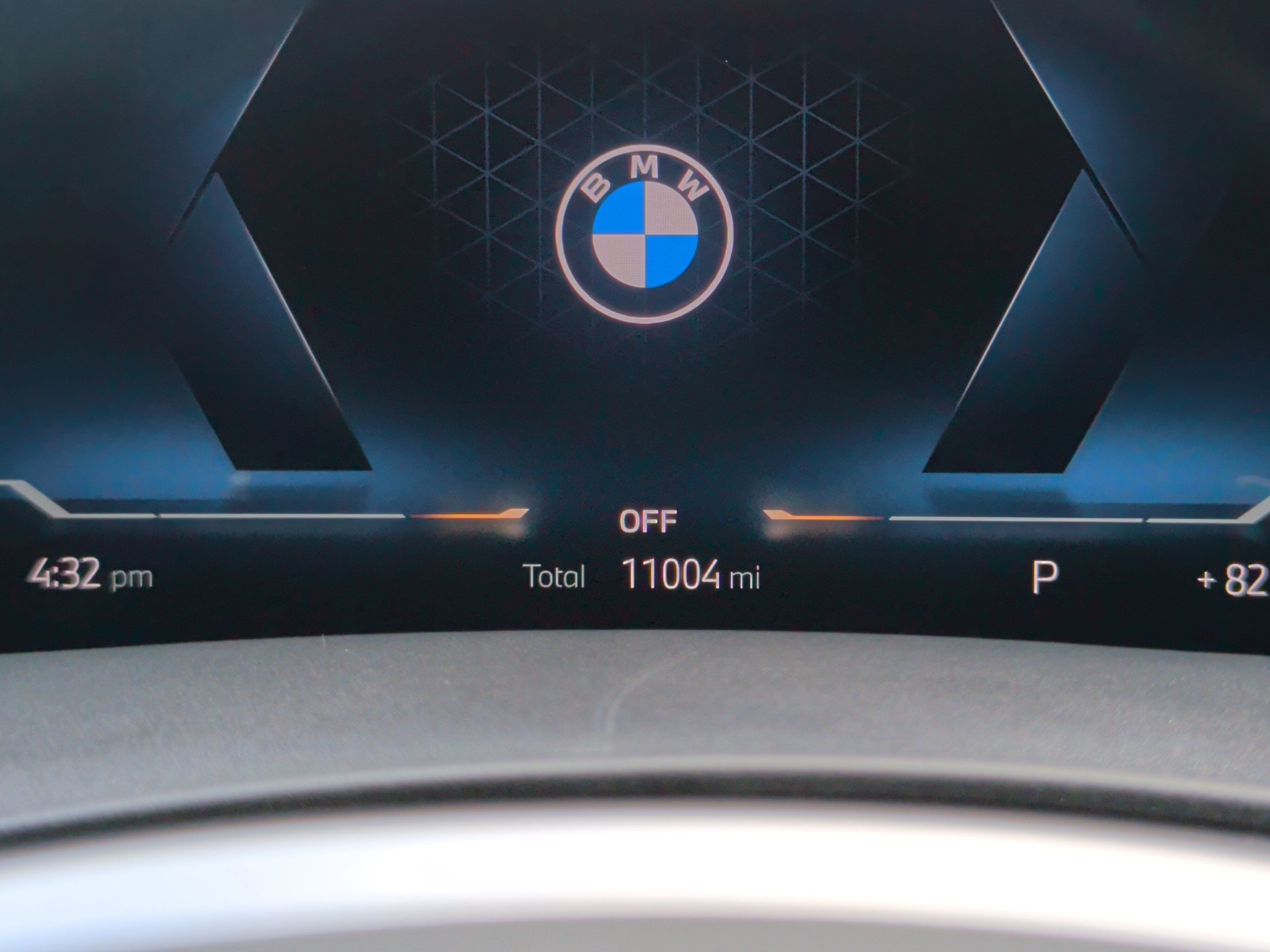 Certified 2026 BMW X6 xDrive40i AWD/4WD image 15