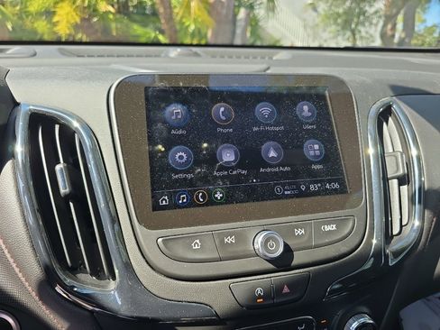 Used 2024 Chevrolet Equinox RS w/ RS Leather Package image 11