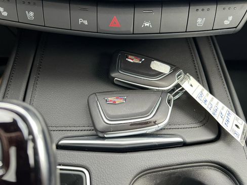 Used 2024 Cadillac XT4 Premium Luxury w/ Active Safety Package image 25