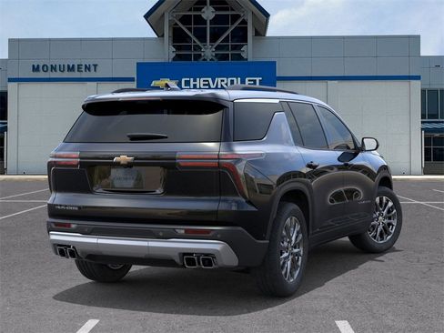 New 2026 Chevrolet Traverse LT w/ Sun and Wheel Package image 4